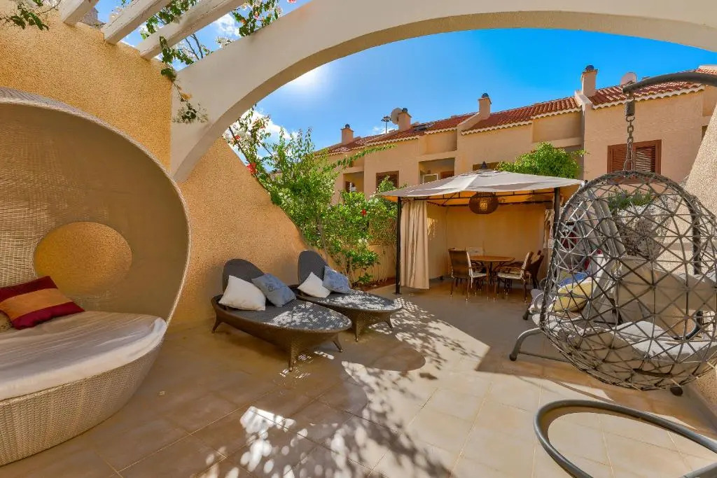 Villa "Alicia" Compostella Beach Resort, front line holiday home