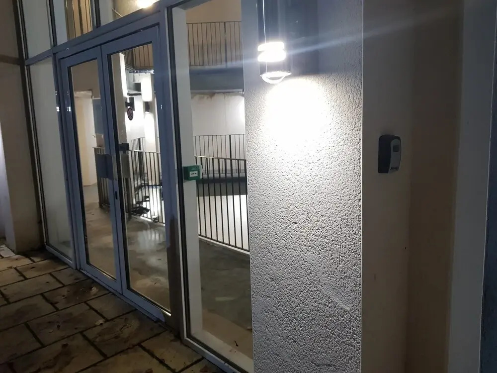 Homebird Property - Epsom Apartment