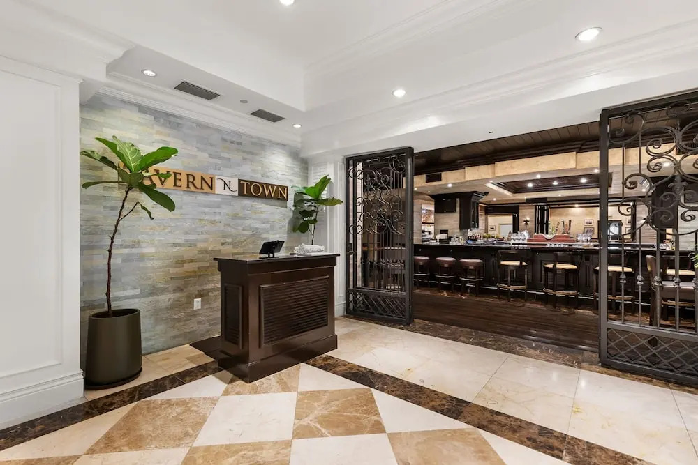Ocean Front 3BR Presidential Suite