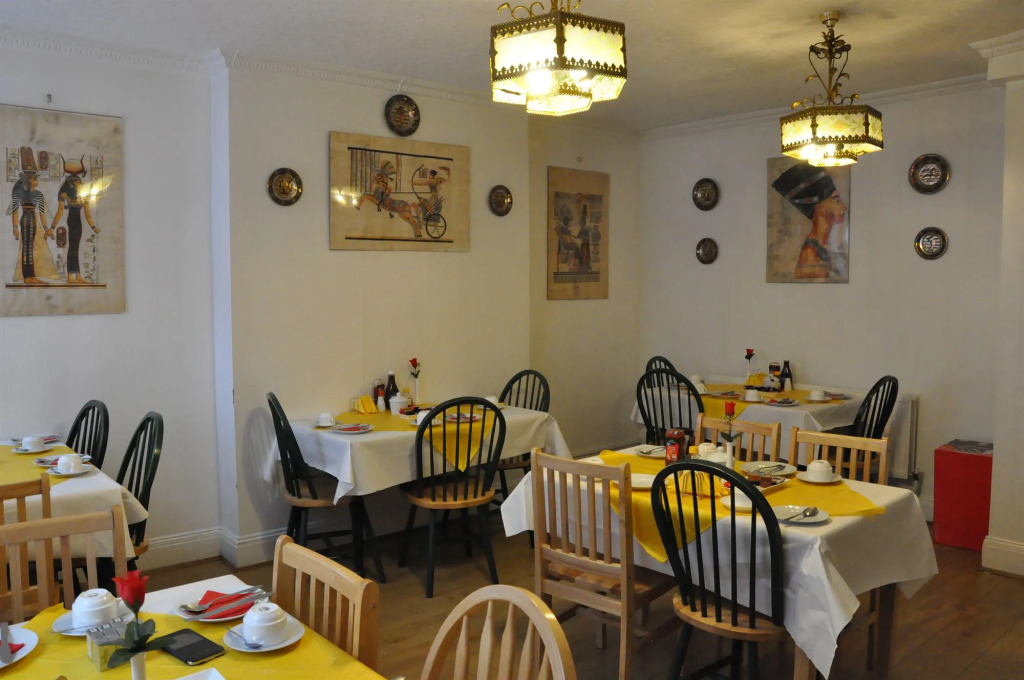 Hamiltons Hotel