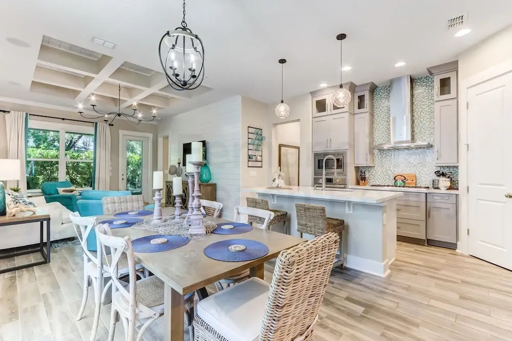 2206 Shell Cove Circle