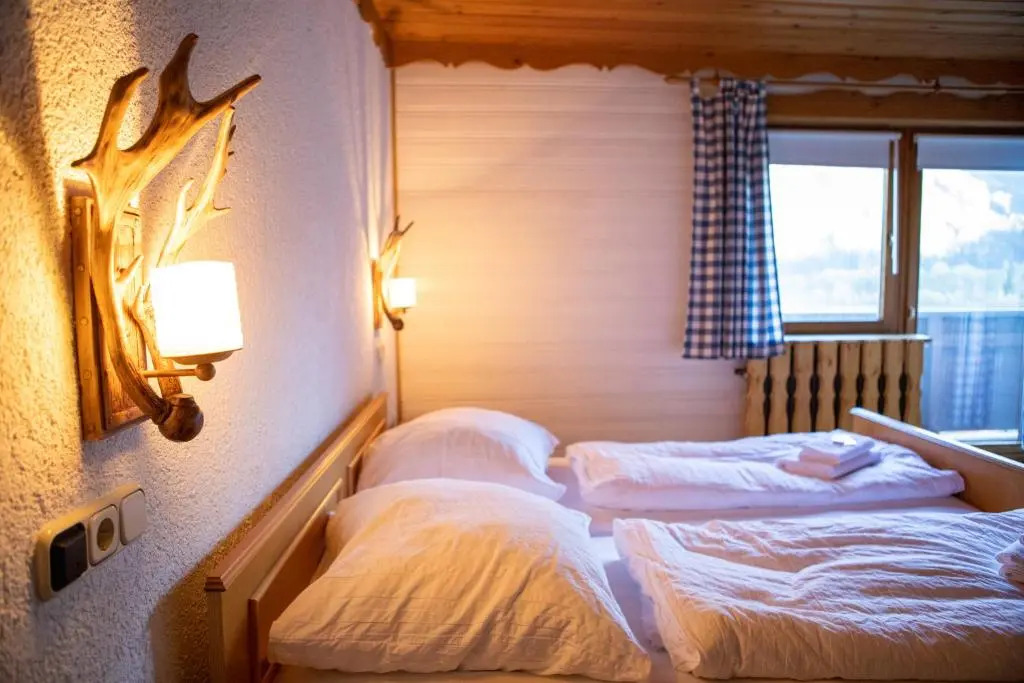 Hotel Wildrose
