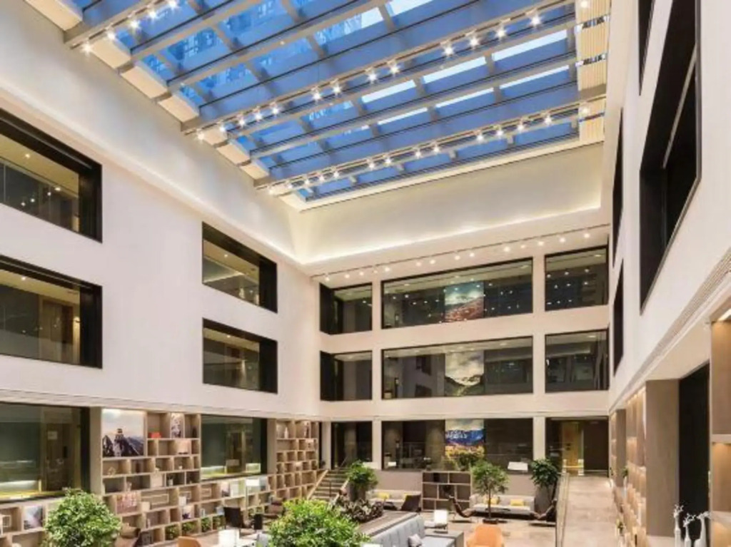 Atour Hotel Zhengzhou CBD Zhongzhou Avenue