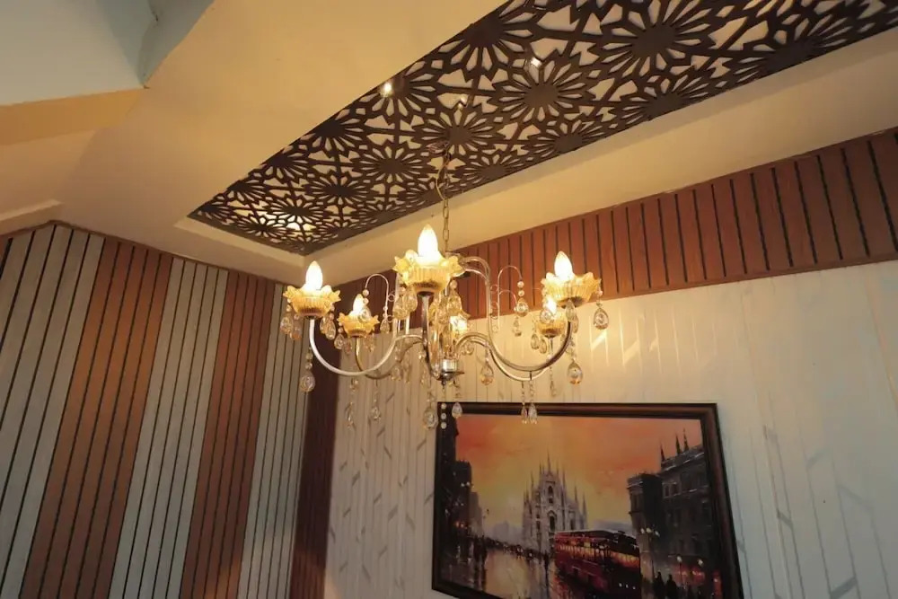 Hotel Srg Inn