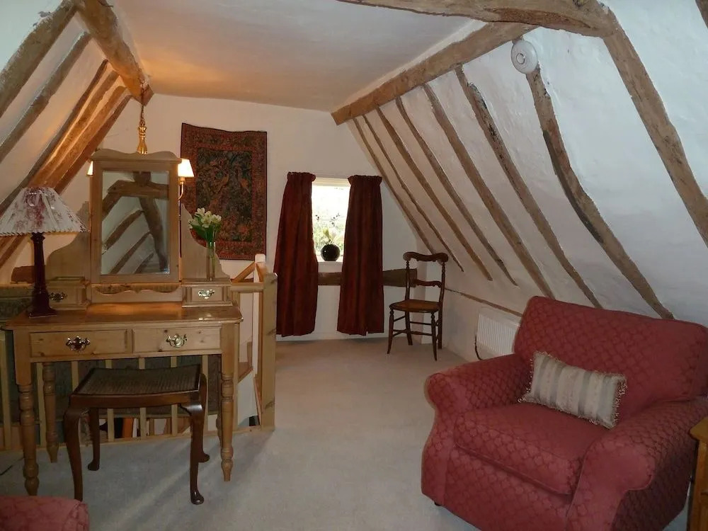 Cornfields Hotel & Restaurant