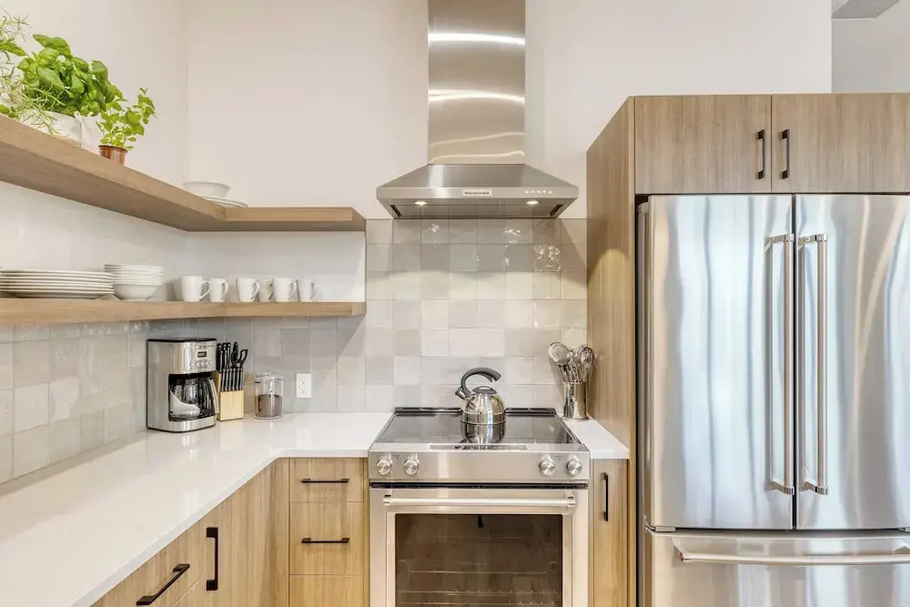 2 Units Minutes to Old Bend, Deck + Hot Tub 1204 Skyline Ranch by Avantstay