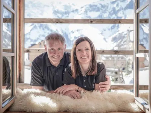 Aadla Walser-Chalets mit privater Sauna, Hotpot und Hotelservice