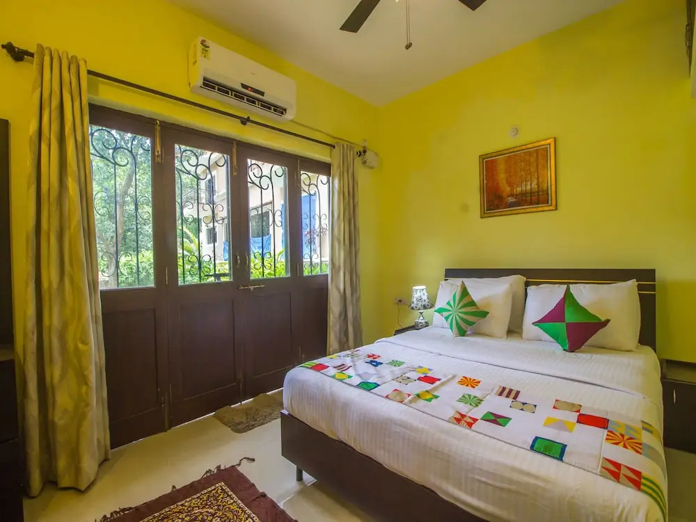 OYO 18864 Home Pool View 3BHK Villa Sangolda