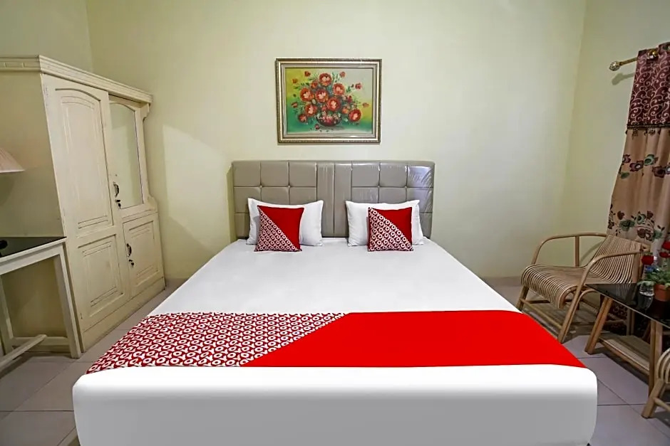 OYO 90968 Graha Family Guest House