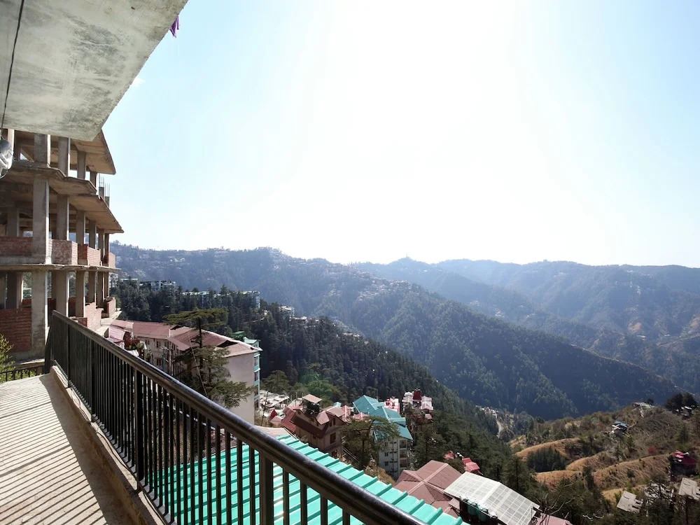 OYO 12931 Home 2BHK Valley Cottage