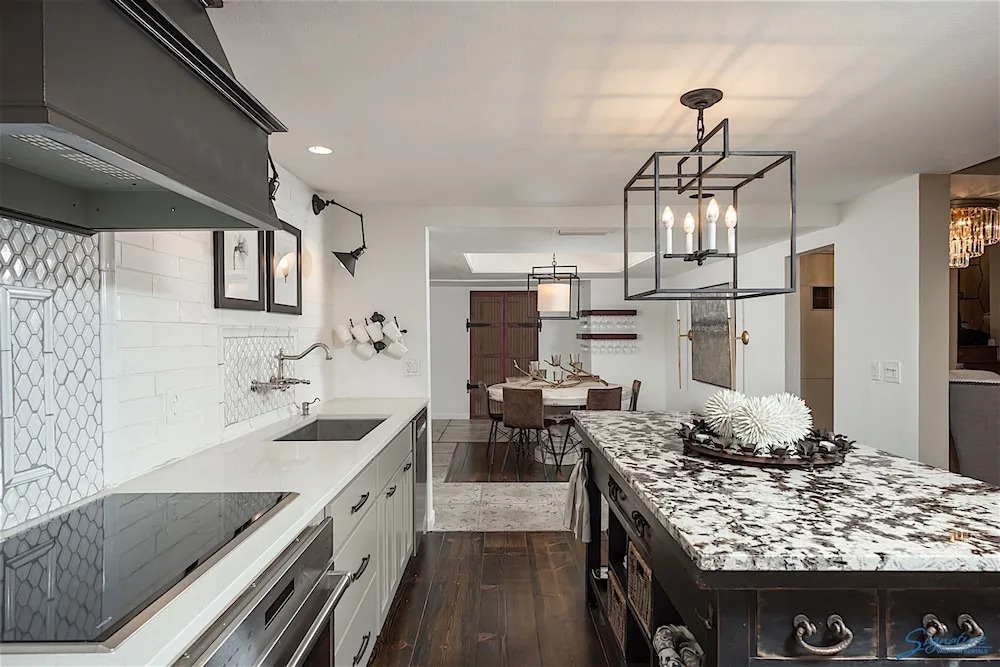 Camelback Mountain 2 BR by Casago