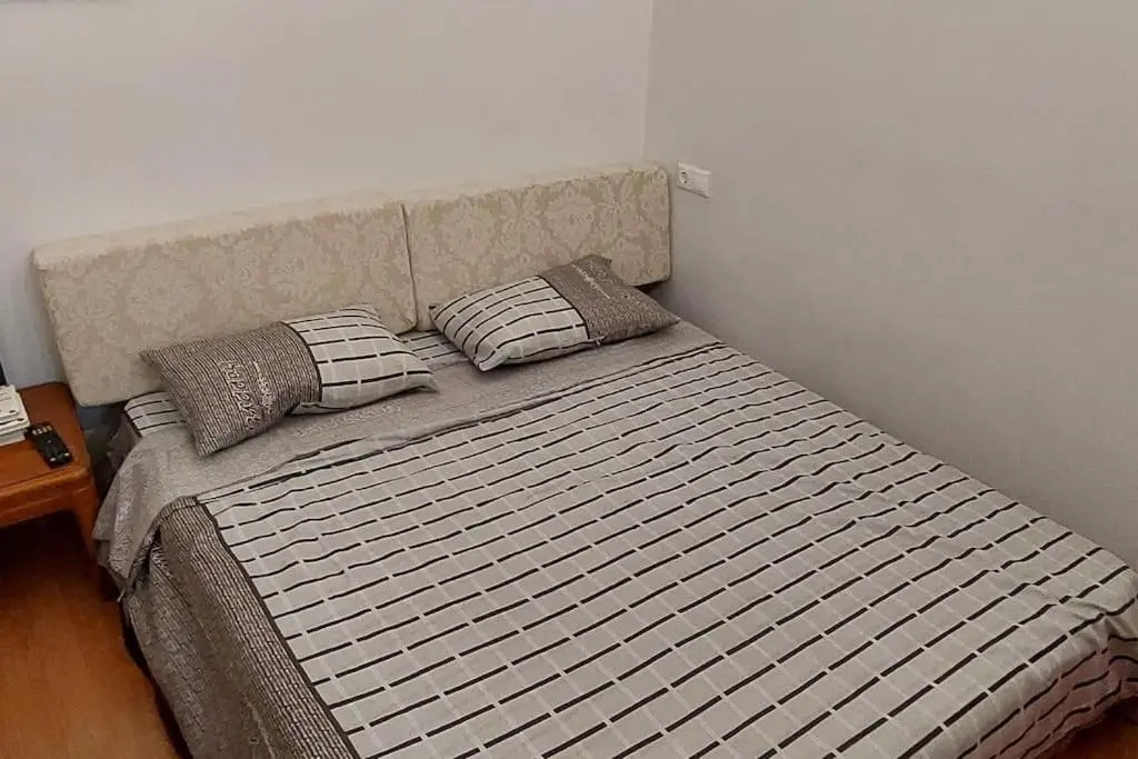 Cosy and roomy 78m2(Μονοκατοικία)