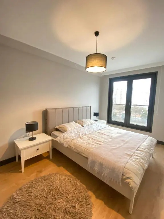 Luxury Central Fully Equipped 2BR 2BA Apartment by Siena Suites