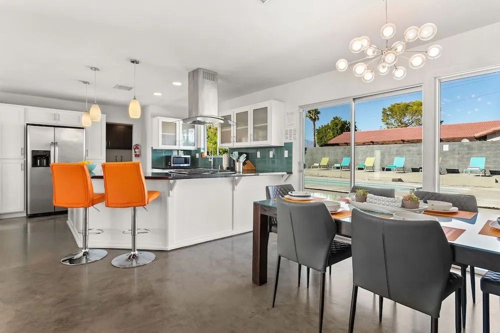 Palm Springs Life 3 Bedroom Home by RedAwning