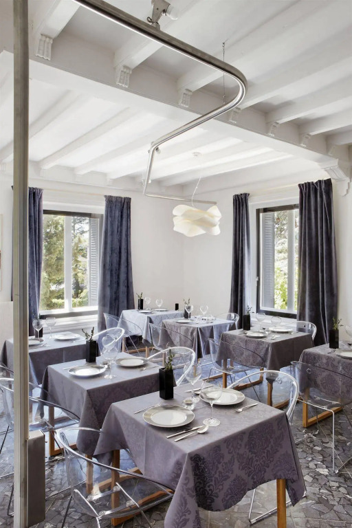 Box Art Hotel - La Torre
