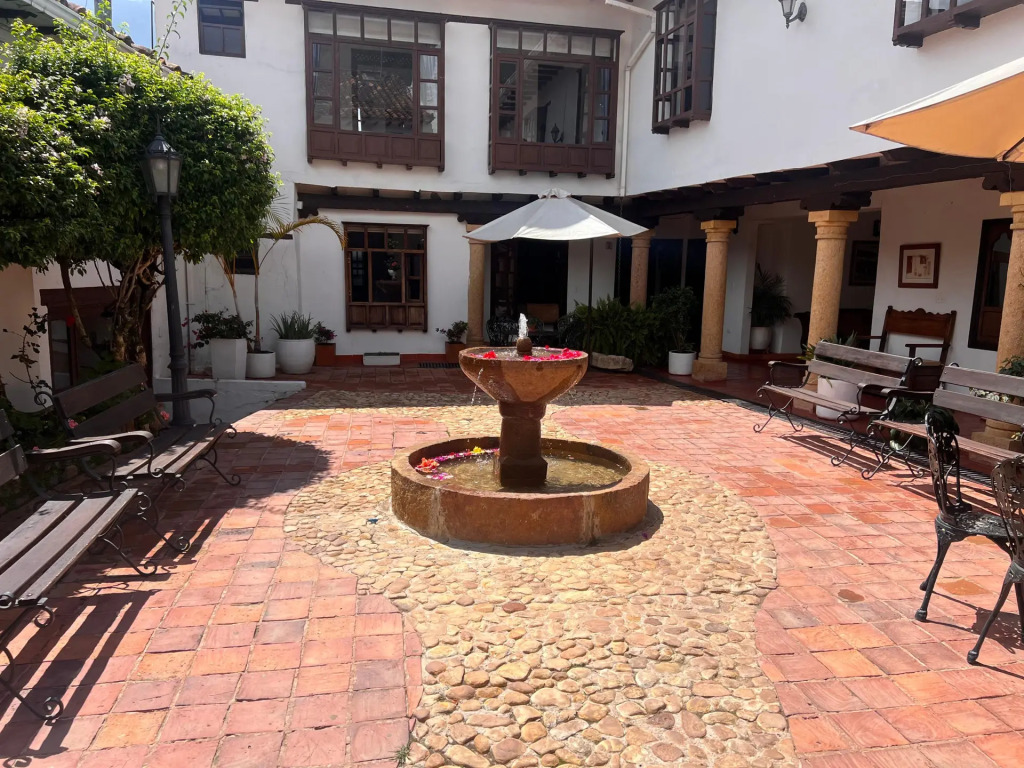 Hotel Mesón de los Virreyes