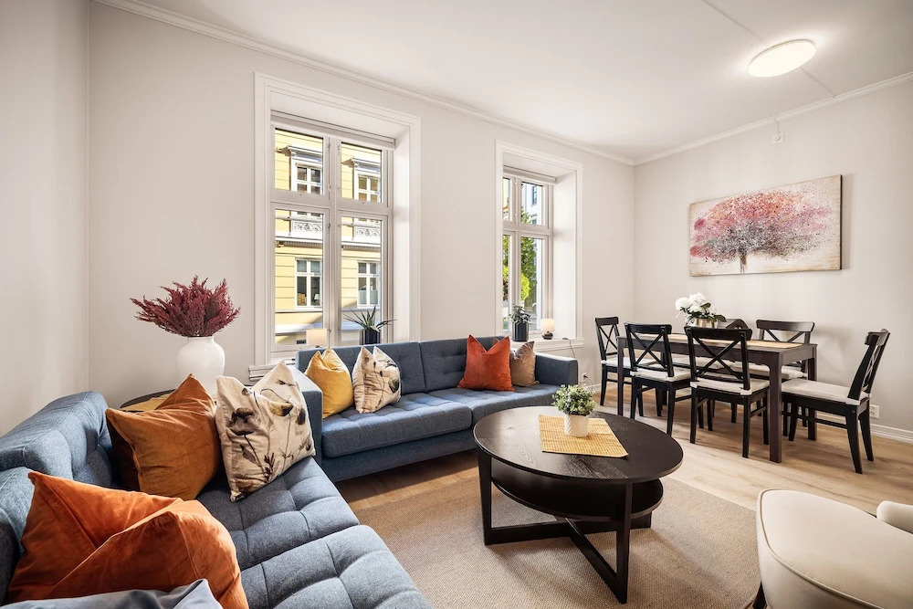 Rosen Apartment