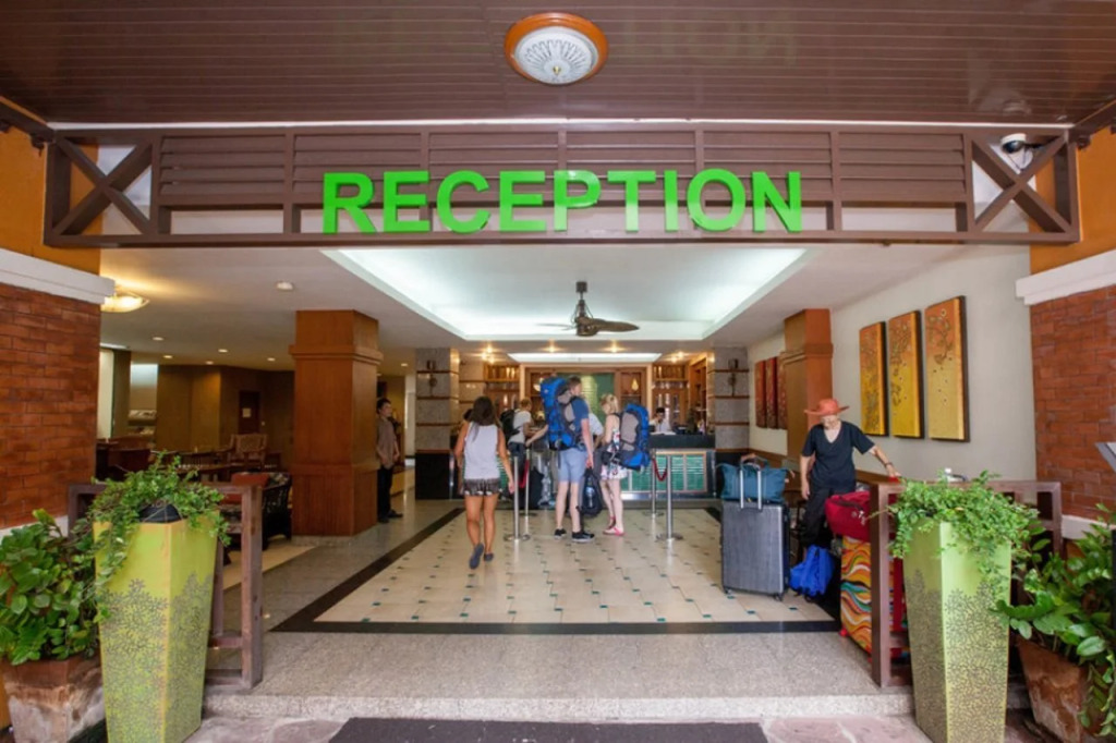Rambuttri Village Plaza