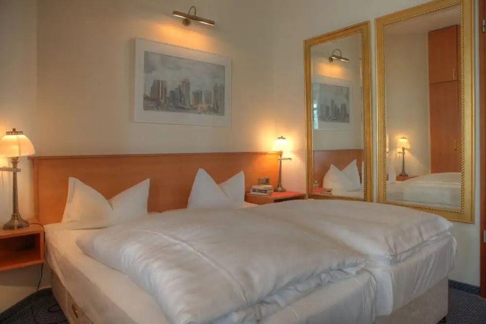 SEETELHOTEL Ostseeresidenz Bansin mit Pool und unmittelbarer Strandnähe