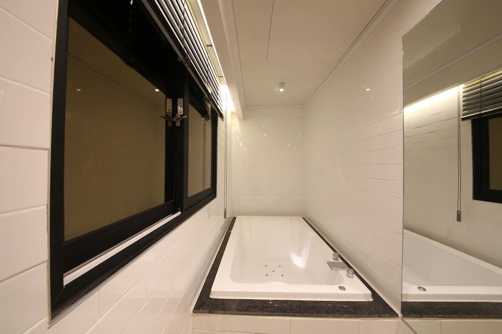 Hotel Frenchcode
