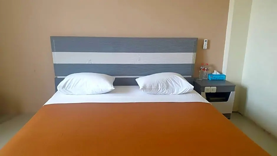 OYO 91266 Markoni 18 Guest House