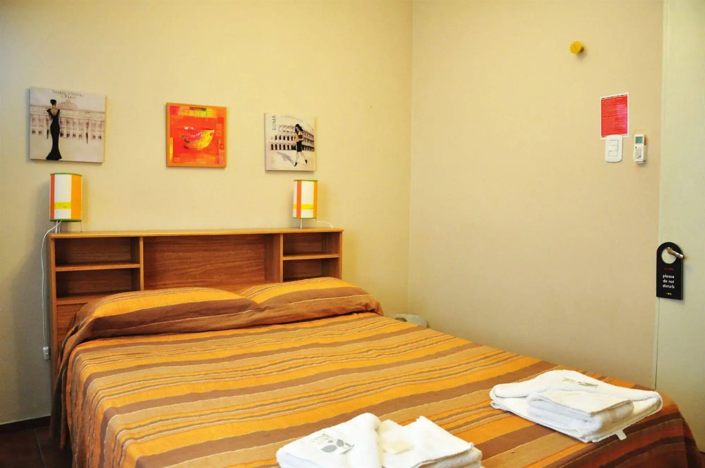 HOTEL SM Mendoza
