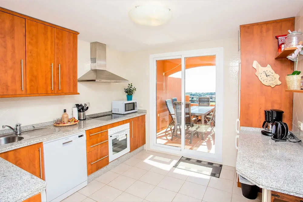 Spectacular views 2 Bed Duplex Penthouse JD31