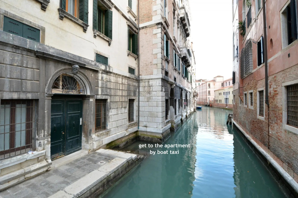 SAN MARCO CANAL VIEW#1 aircond, 4 pax, 120sqm Wifi
