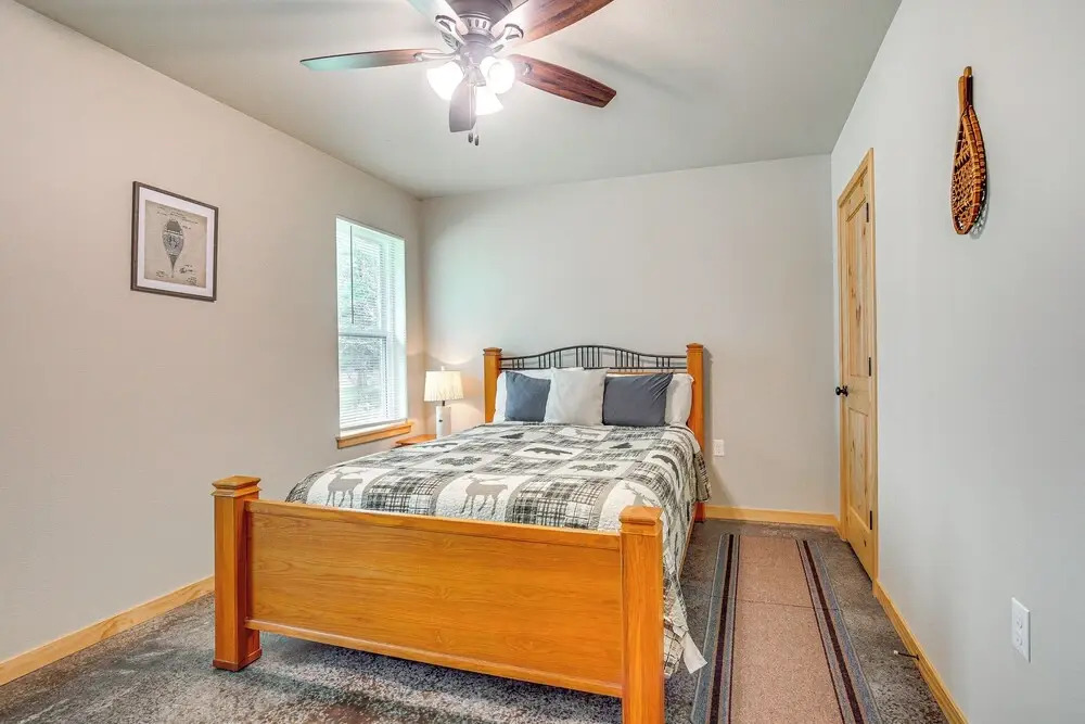 Pet-friendly Cabin - Near 3 Woodruff Lakes