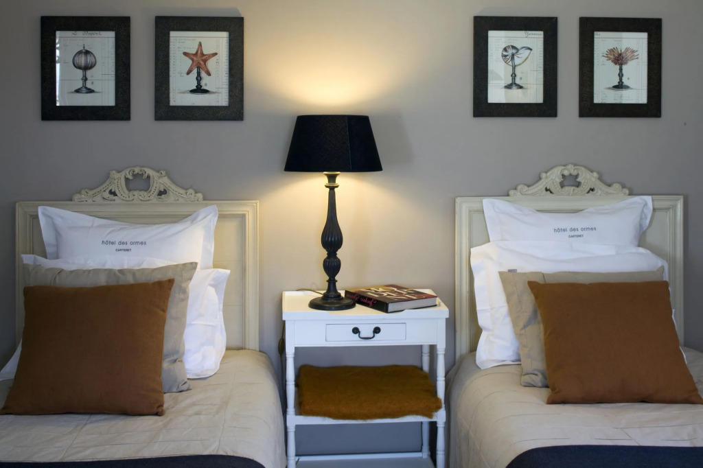 Hôtel Traiteur Les Ormes, The Originals Relais