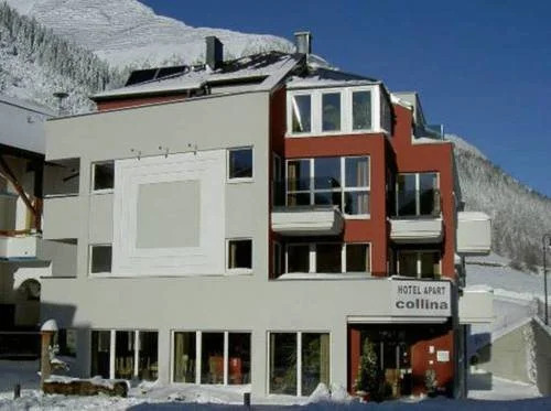 Collina Hotel  More