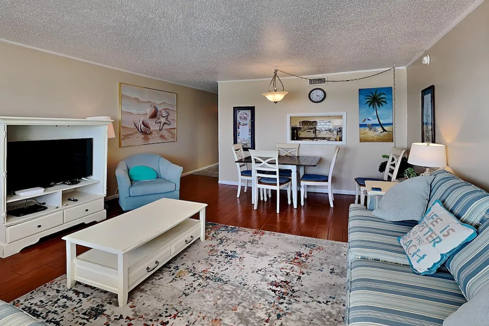 Vista Del Mar by Southern Vacation Rentals