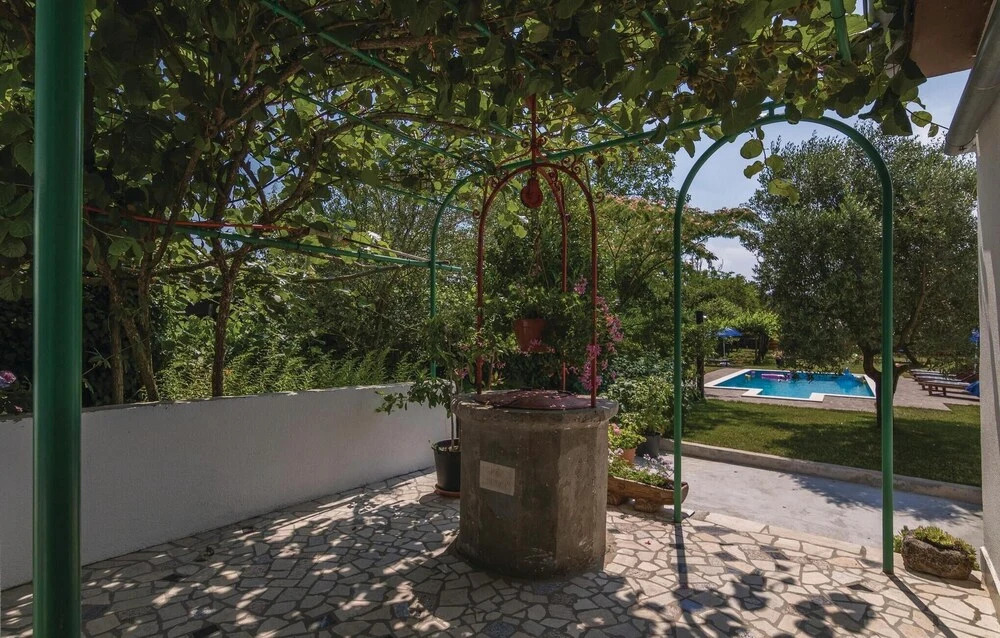 Nice Home in Ruzici With Wifi and 3 Bedrooms