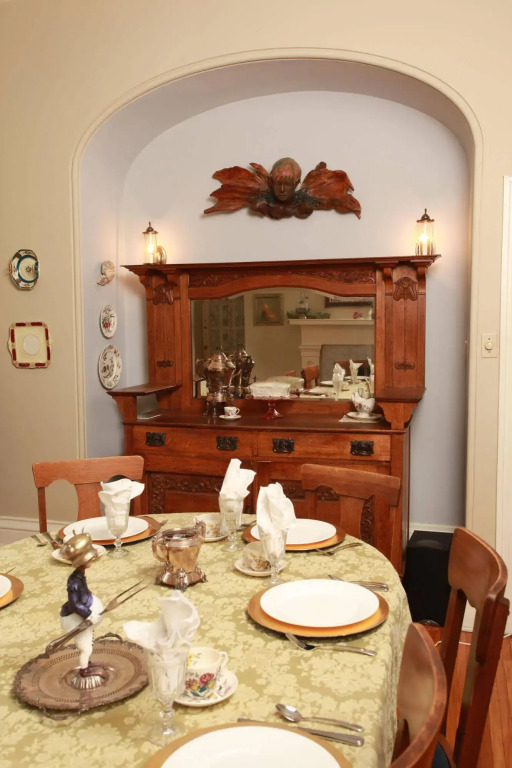 Rosemount Inn