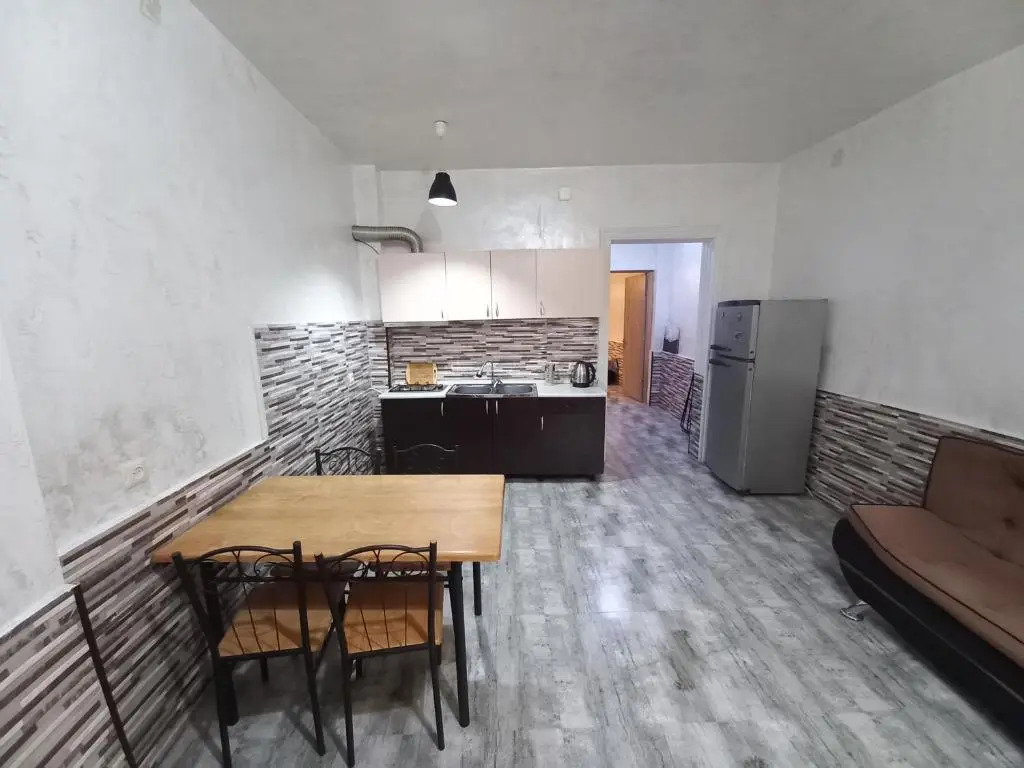 Shota Apartment