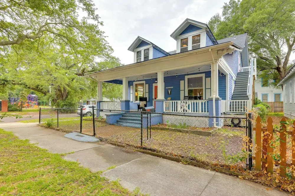 Charming Jacksonville Home ~ 2 Mi to Downtown!