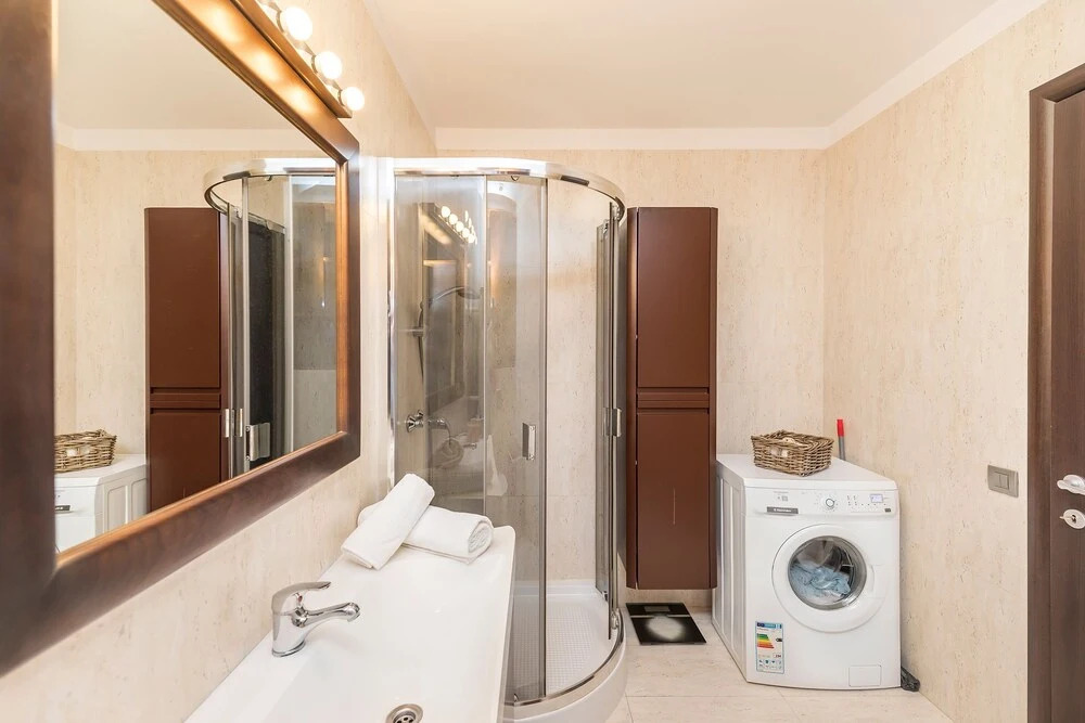 Herastrau Luxury Residence