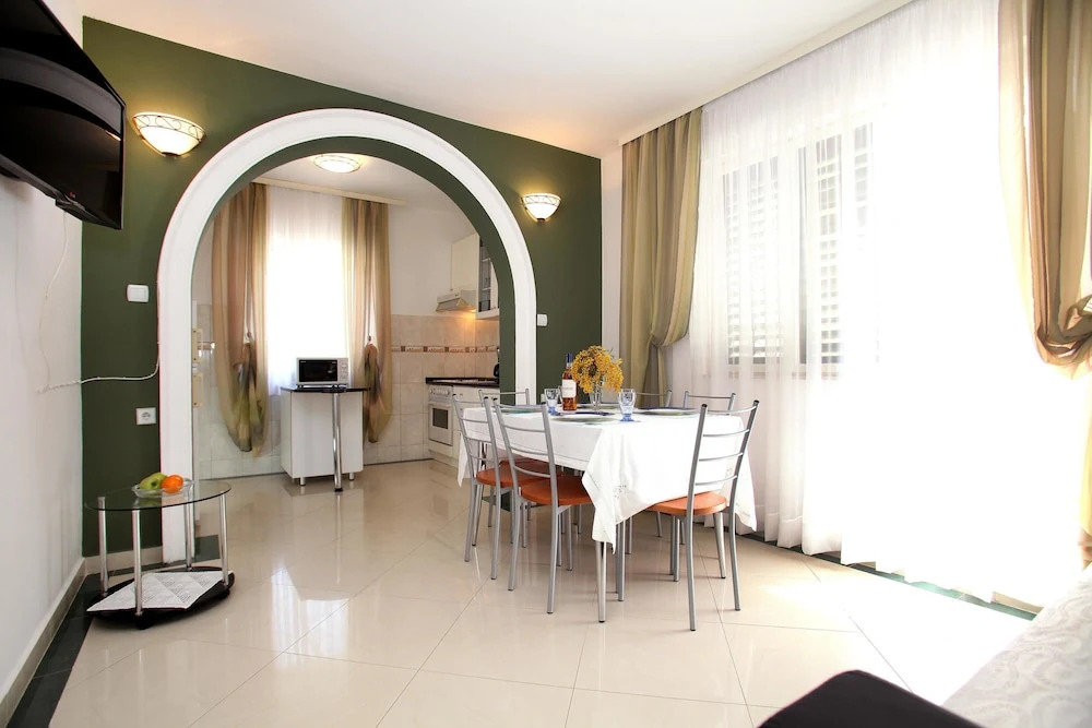 Apartment Ivan