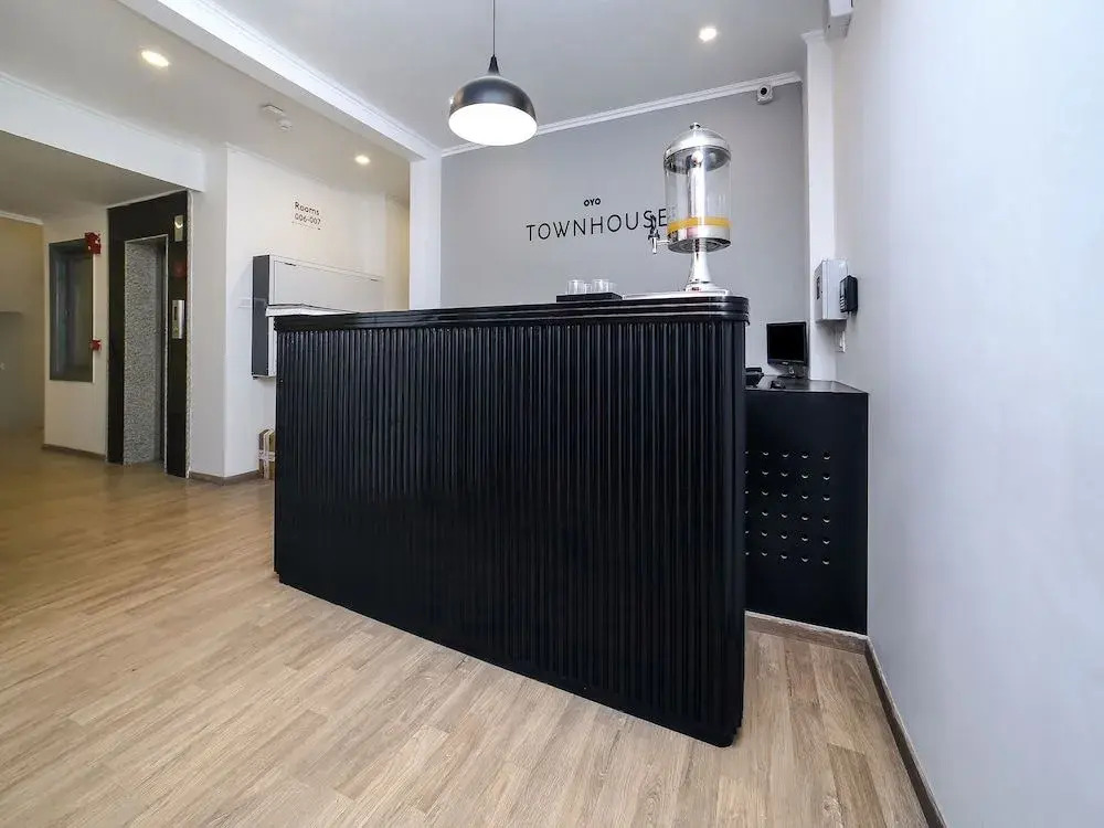 OYO Townhouse 062 Cyber City
