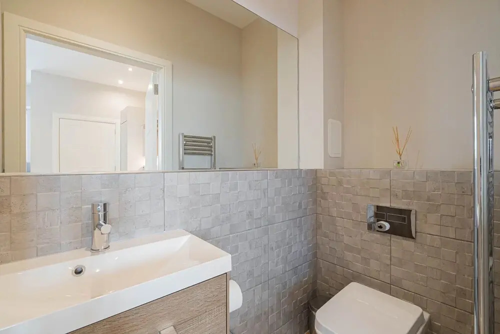 Modern 2BR Mews House