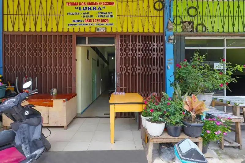 Spot On 92186 Penginapan Lorra