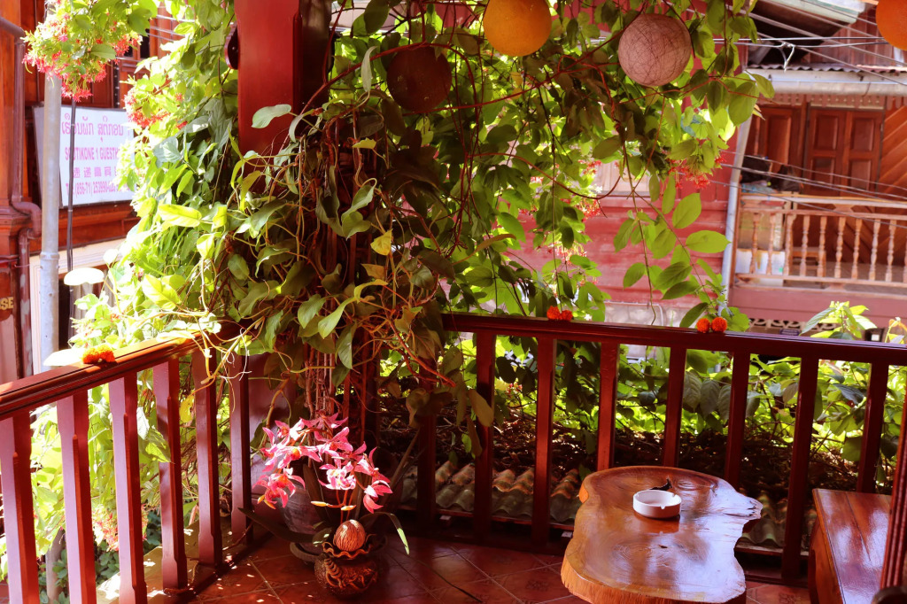 Apple Guesthouse