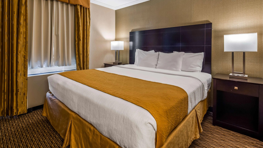 Spark By Hilton Watertown