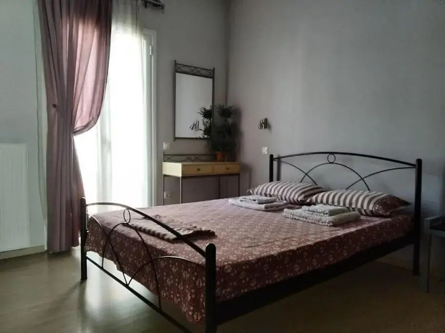 Platonos Academy appartment