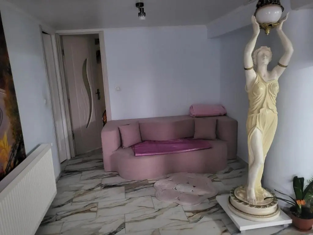 Apartament cu terasa si gratar