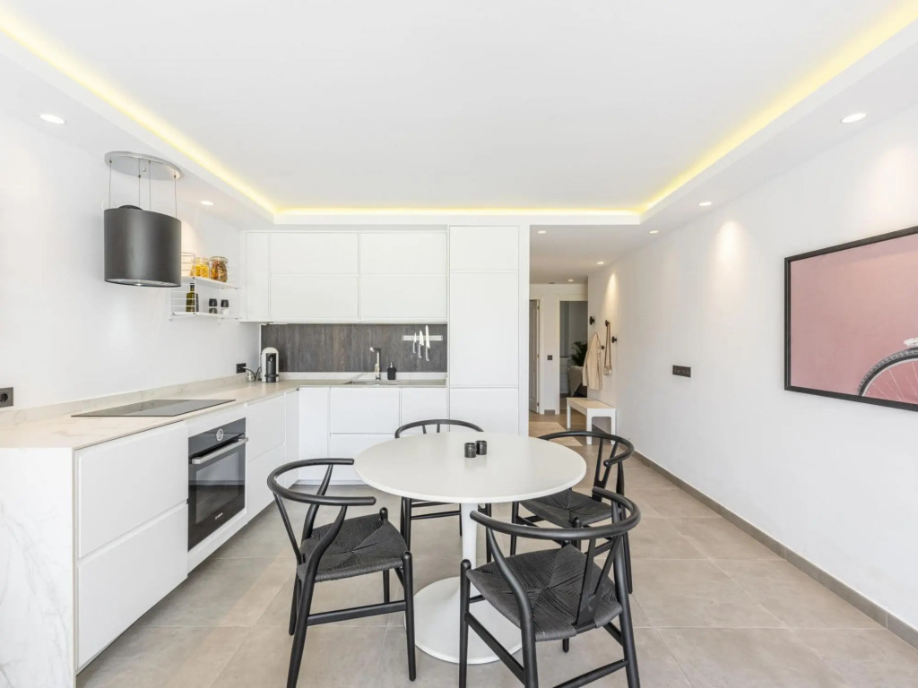 Azahara1 Beautiful apartment frontline golf