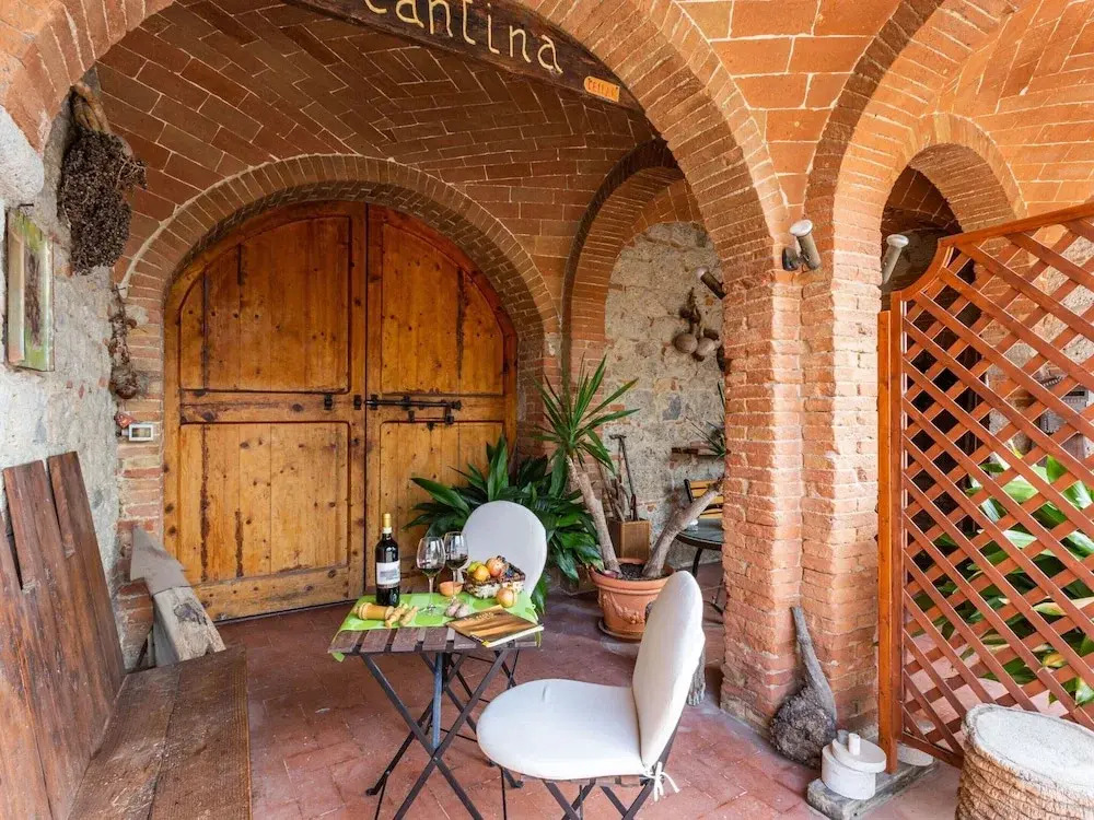 Farmhouse in Ville di Corsano Siena at the Centre