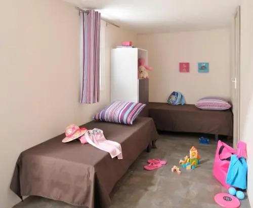CAMPING PARADIS Domaine Oyat