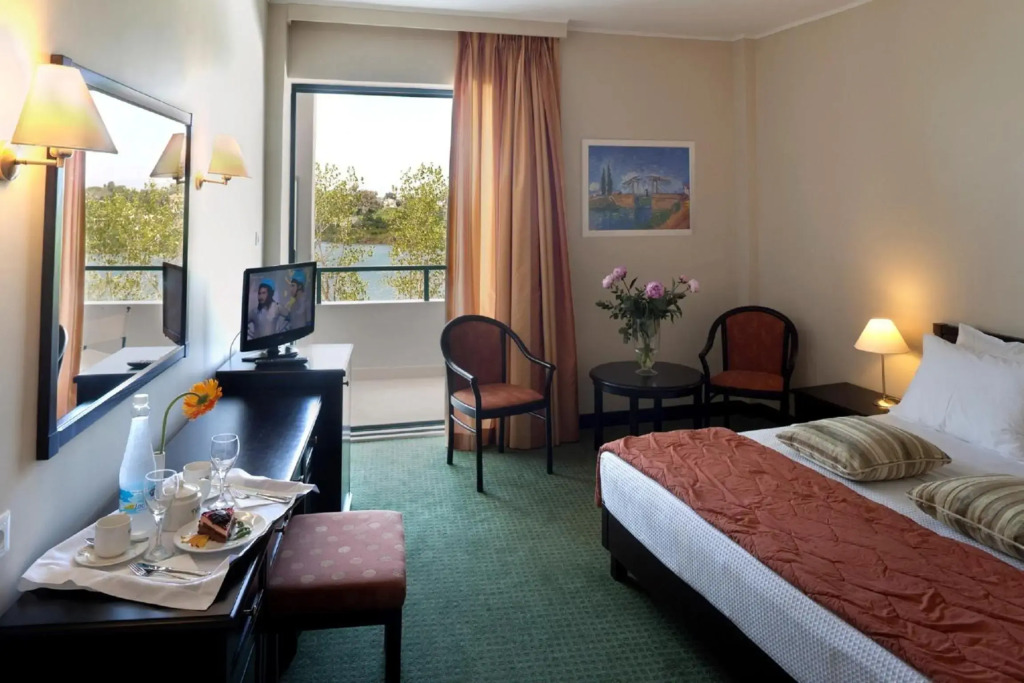 Margarona Royal Hotel