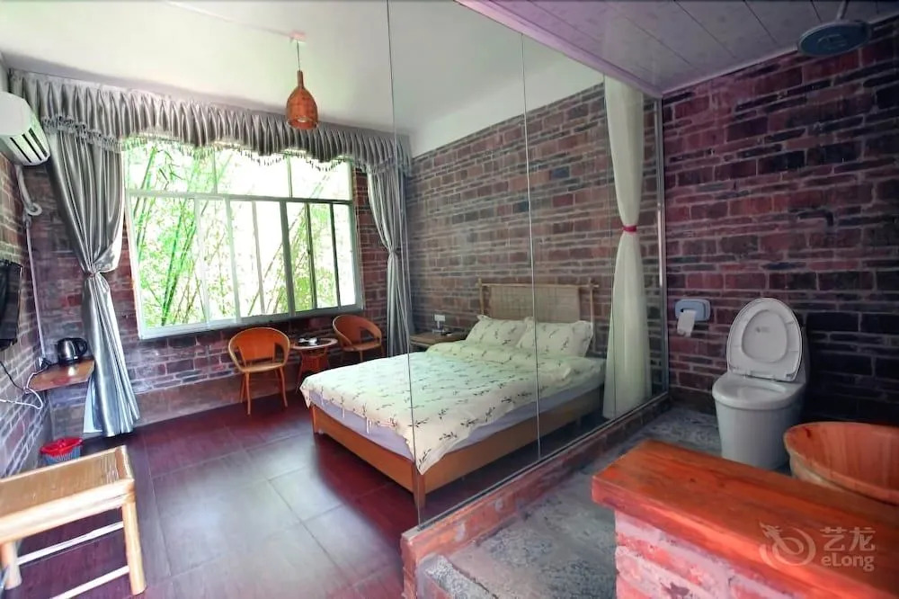 Yinxiang Jiangshu Inn